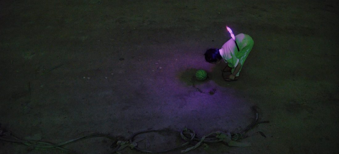 The Worldly Cave [Fán Dòng] by Zhou Tao