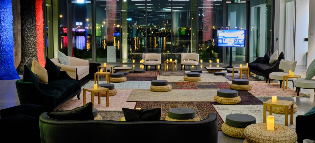 ليالي جميل الرمضانية:  مجلس الشعر