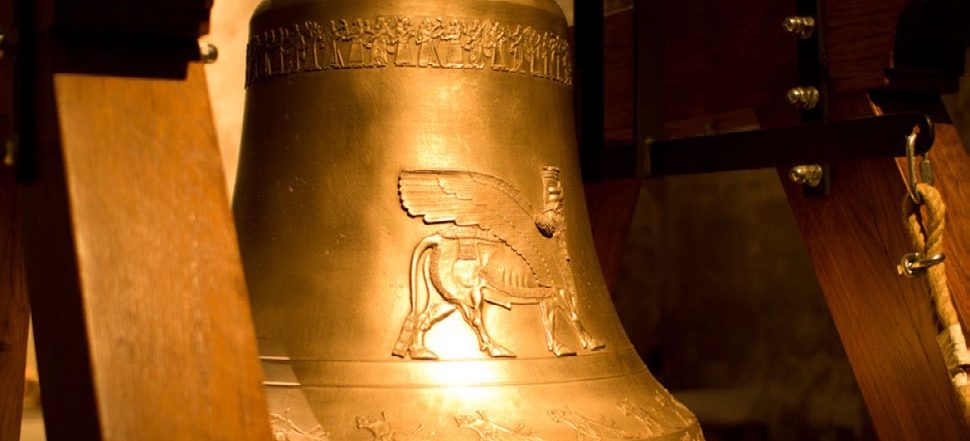 Hiwa K: Do you remember what you are burning?