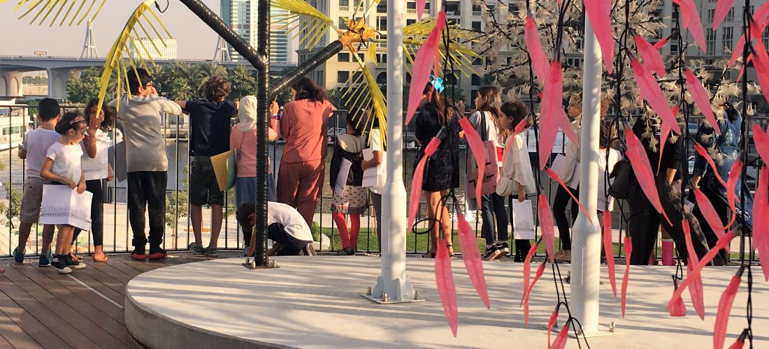 جولة وورشة عمل الصغار: منحوتات حية