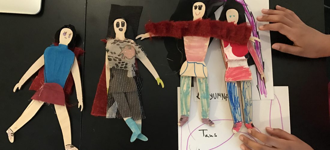 Make your own superhero! Performance and Workshop with Super Taus