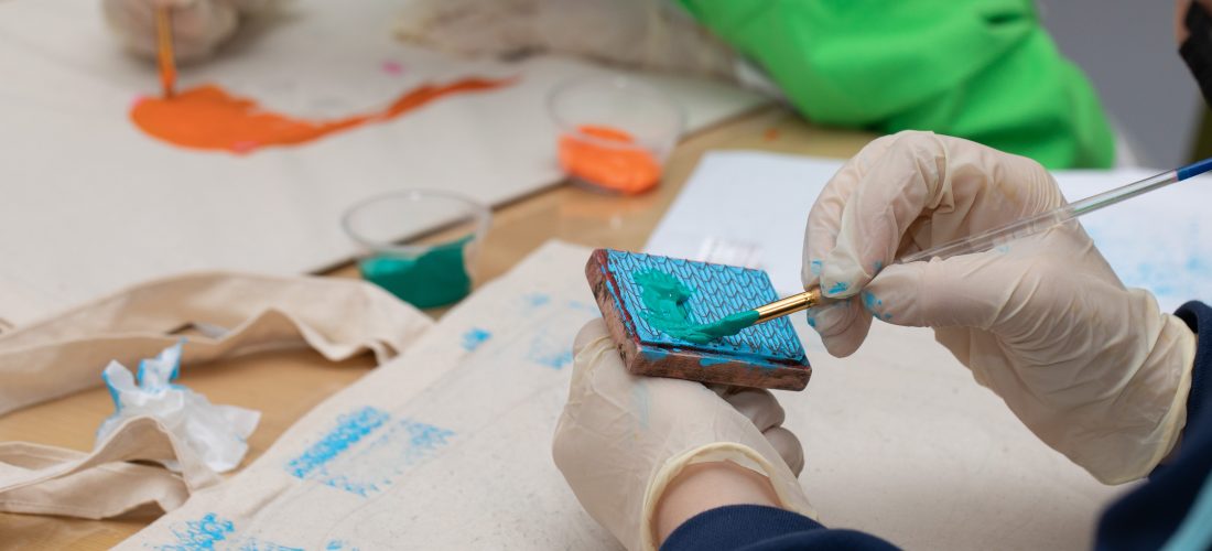 Family Workshop: Talli Printmaking on Tote Bags