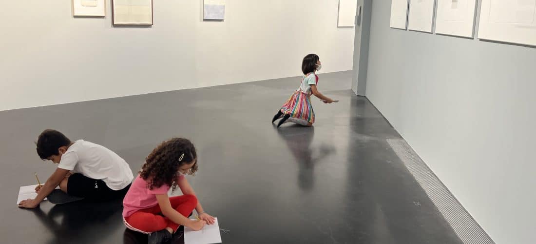 Family Tour and Workshop: Drawing Through the Galleries