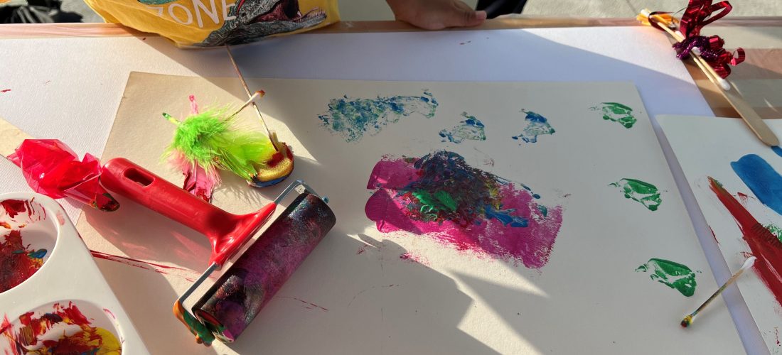 جولة وورشة عمل للأطفال: الاستكشافات الحسية