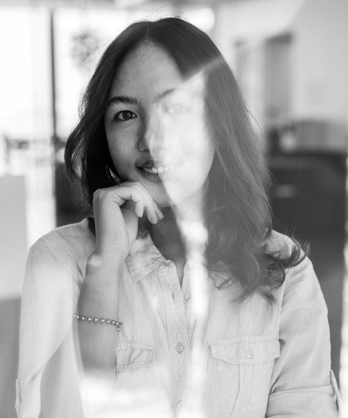 Julie-scaled_500x600_acf_cropped Retail Assistant