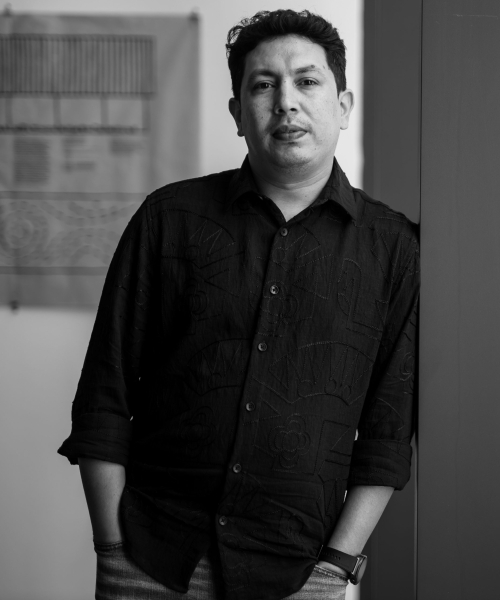 منسق اللوجستيات والإدارة